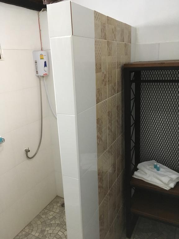 Phutara Accomodation Ча Ам Екстериор снимка